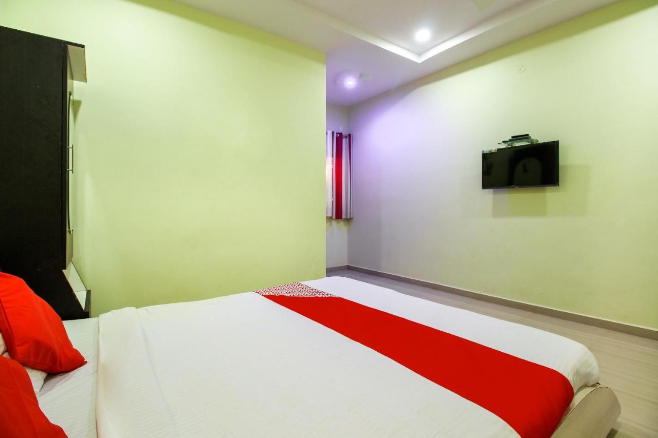 Oyo 70694 Hotel Green Park Resort Silāri Zewnętrze zdjęcie